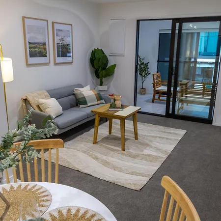 Urban Retreat: 2-Br Gem In Central Christchurch公寓